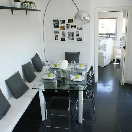 Vista Del Cupolone アパート